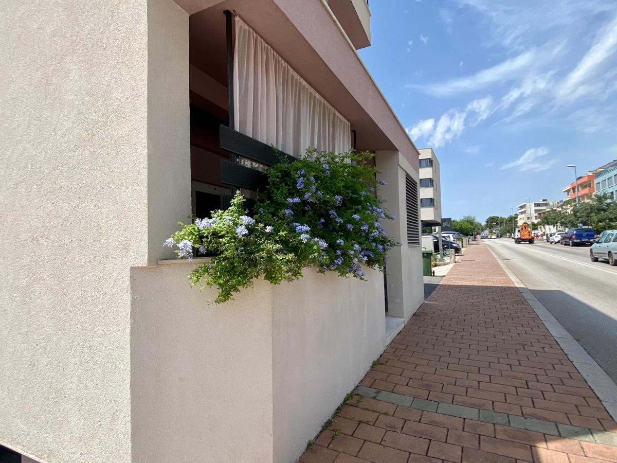 Apartamento Apartman Toni Makarska Exterior foto