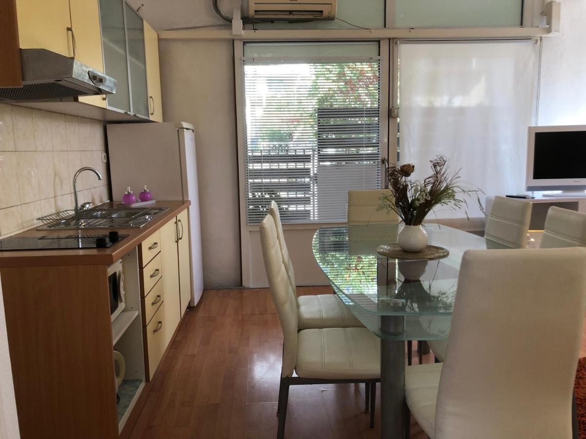 Apartamento Apartman Toni Makarska Exterior foto