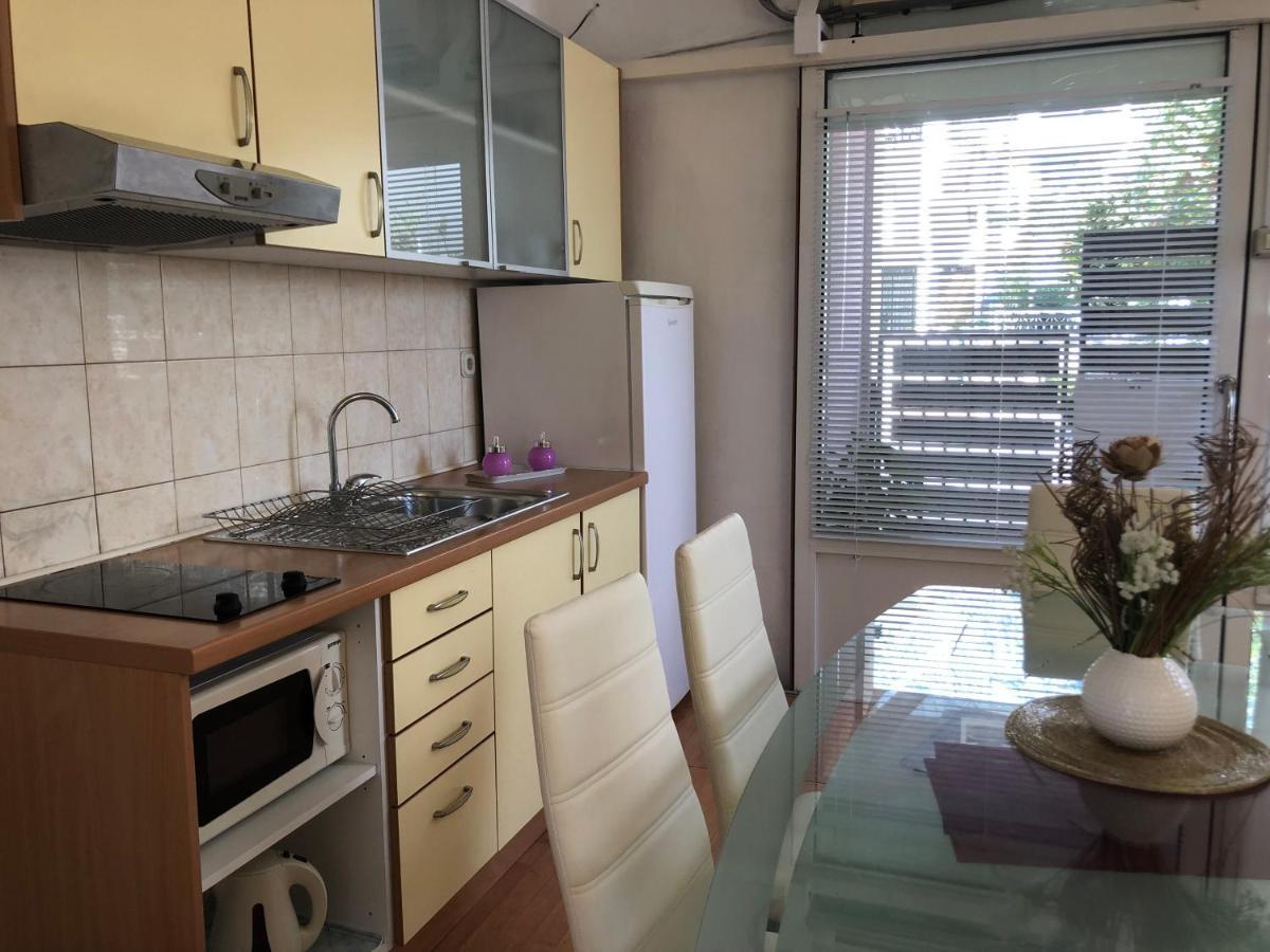 Apartamento Apartman Toni Makarska Exterior foto